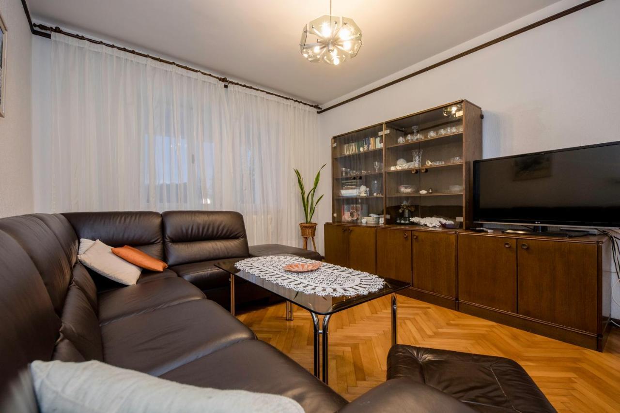 Apartments And Rooms Bolero Rab Town Exterior photo