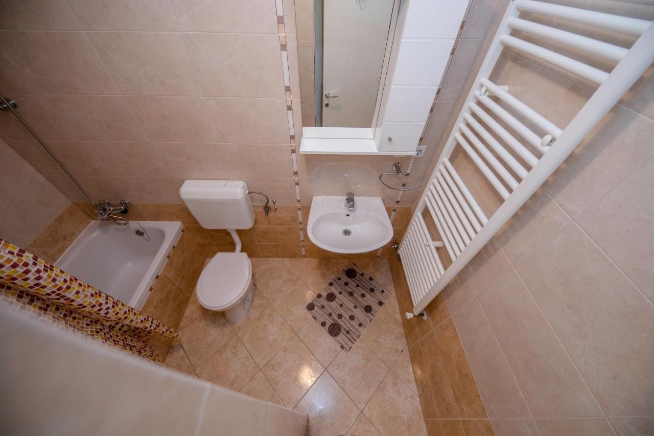 Apartments And Rooms Bolero Rab Town Exterior photo