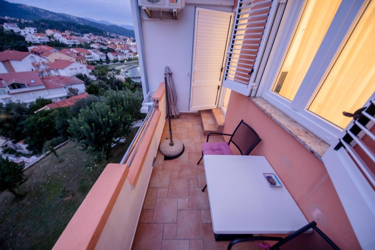 Apartments And Rooms Bolero Rab Town Exterior photo