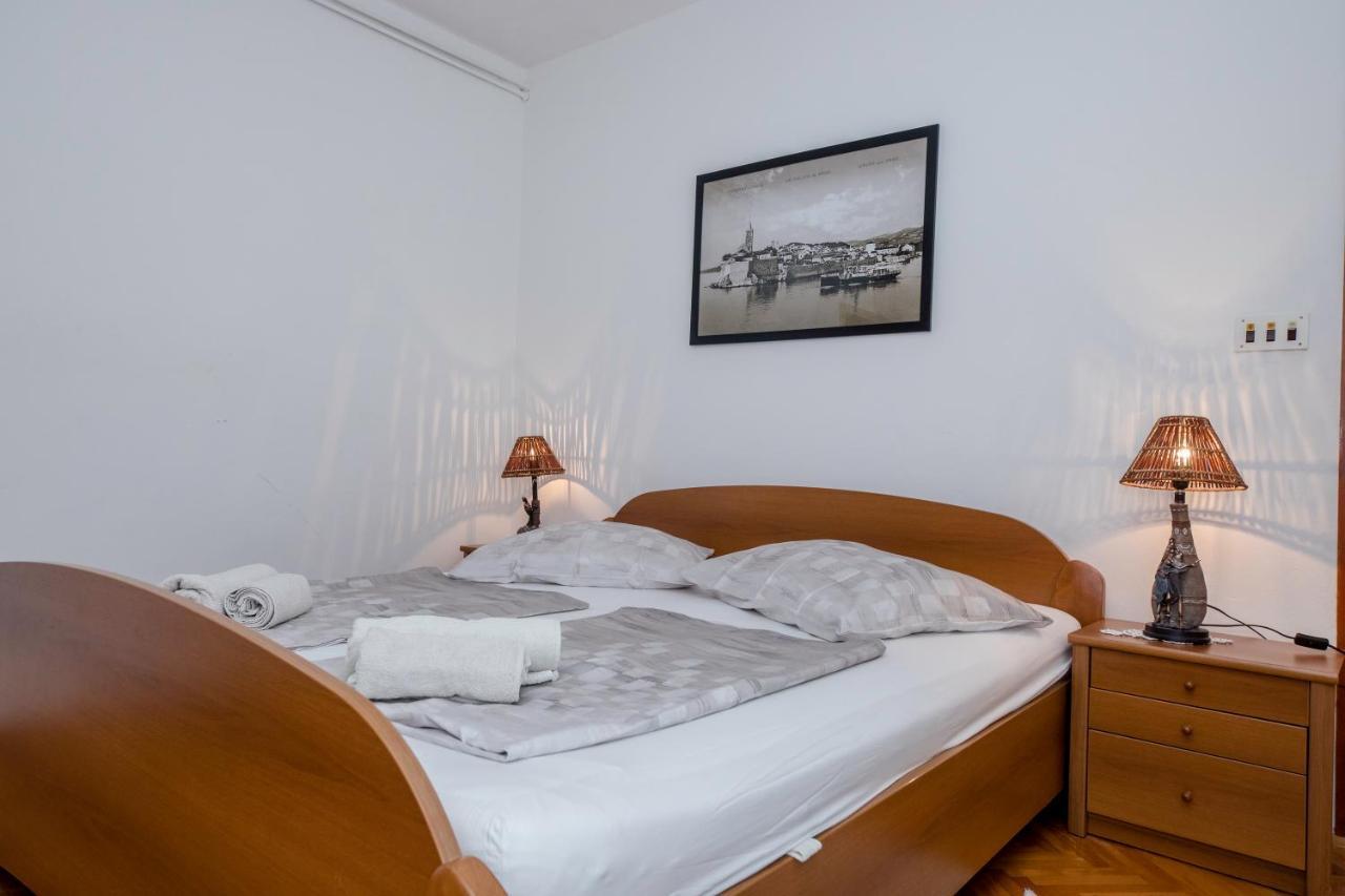 Apartments And Rooms Bolero Rab Town Exterior photo