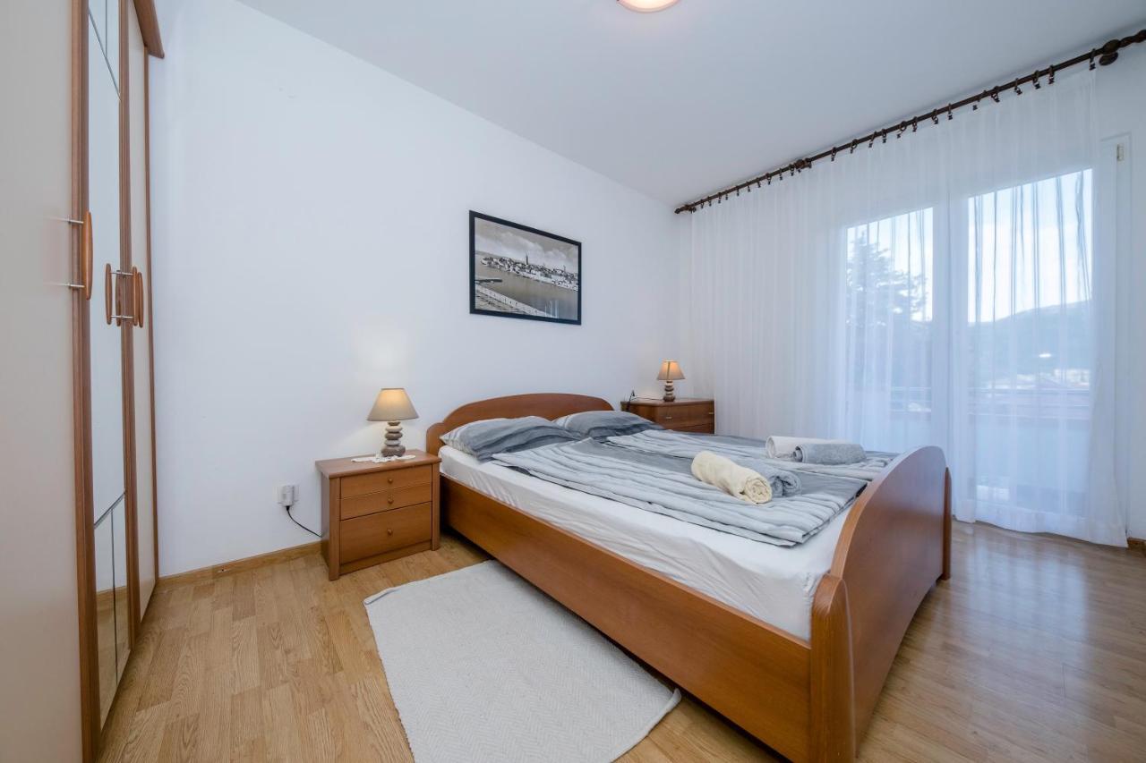 Apartments And Rooms Bolero Rab Town Exterior photo