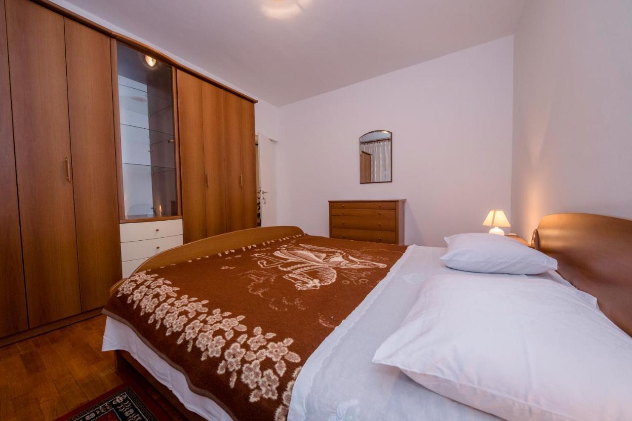 Apartments And Rooms Bolero Rab Town Exterior photo